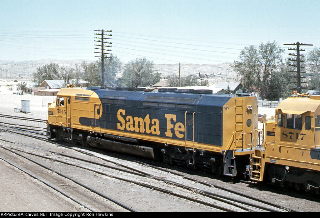 ATSF 5945 (REPOST)